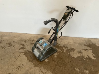 HIRETECH HT8 240V FLOOR SANDER.