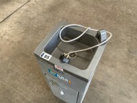 240v HAND WASH STATION - 4