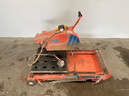 SAINT-GOBAIN CM42 MASONRY BRICK SAW