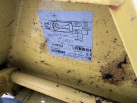 TOYOTA 2300kgs PALLET TRUCK - 4