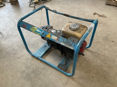 PRAMAC E3250 PETROL GENERATOR WITH HONDA ENGINE