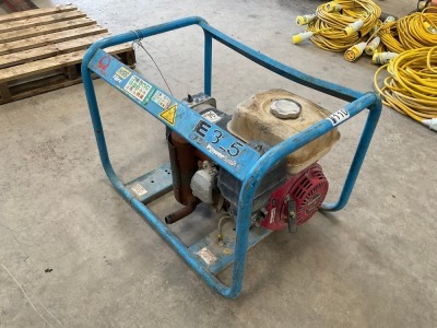 PRAMAC E3250 PETROL GENERATOR WITH HONDA ENGINE