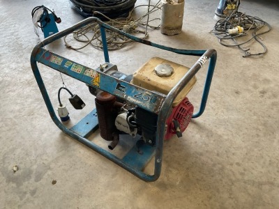 PRAMAC E3250 PETROL GENERATOR WITH HONDA ENGINE