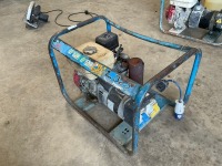 PRAMAC E3250 PETROL GENERATOR WITH HONDA ENGINE - 5