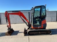KUBOTA U27-4 2.6 TON MINI DIGGER - 2