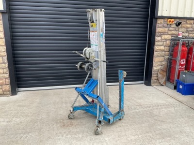 GENIE SLA10 SUPERLIFT MOBILE MATERIAL LIFT