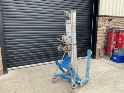 GENIE SLA10 SUPERLIFT MOBILE MATERIAL LIFT