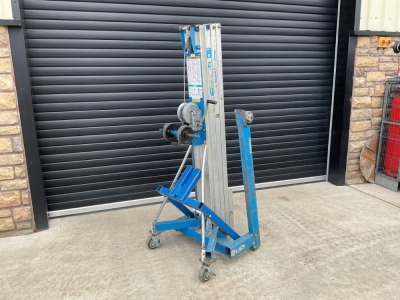 GENIE SLA15 SUPERLIFT MOBILE MATERIAL LIFT