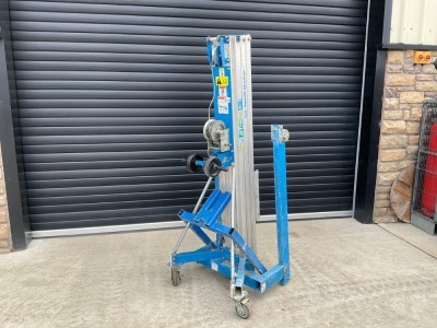 GENIE SLA15 SUPERLIFT MOBILE MATERIAL LIFT