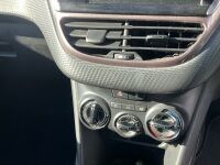 PEUGEOT 2008 ACTIVE&nbsp;1.4 HDI 5DR ESTATE - 21