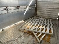 APPROX. 12.6ft x 6.6ft IFOR WILLIAMS TWIN AXLE 3500KGS LIVESTOCK TRAILER - 9