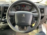 PEUGEOT BOXER 335 L4 2.0 BLUE HDI BOX VAN - 28