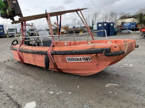 CIPAX PIONER MULTI 8 PERSON BOAT (K1981)