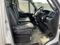 IVECO DAILY 70C18 7.2 TON AUTOMATIC BOX LORRY - 32