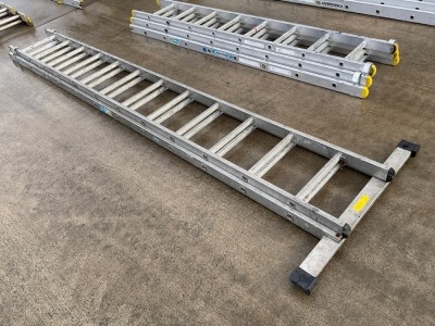 12 TREAD ALUMINIUM DOUBLE EXTENSION LADDER