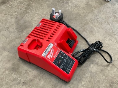 UNUSED MILWAUKEE M12-18 RAPID CHARGER