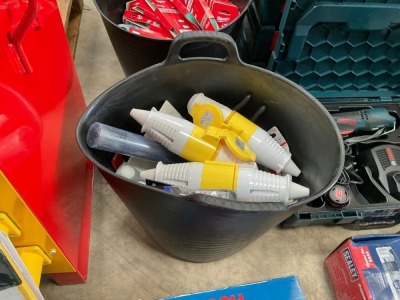 UNUSED ELEPHANT BUCKET C/W ELECTRICAL EQUIPMENT BITS