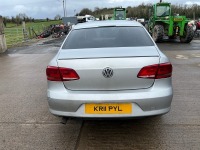 VOLKSWAGEN PASSAT TECH 1.6 TDI BLUE MOTION S 4DR SALOON - 11