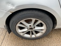 VOLKSWAGEN PASSAT TECH 1.6 TDI BLUE MOTION S 4DR SALOON - 15