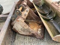 VOLVO ECR38 3.3 TON MINI DIGGER - 6