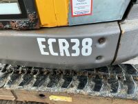 VOLVO ECR38 3.3 TON MINI DIGGER - 7