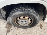 PEUGEOT BOXER 333 PROFESSIONAL L1 H1 2.0 BLUE HDI CREW VAN - 6