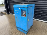 COMPAIR HYDROVANE V07ACE07 3 PHASE SCREW COMPRESSOR - 2