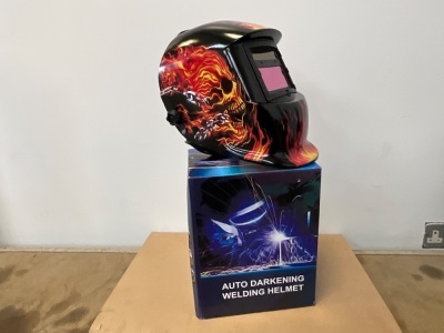 UNUSED AUTO DARKENING WELDING HELMET