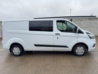 FORD TRANSIT CUSTOM 300 L2 2.0 ECOBLUE 130PS LOW ROOF CREW VAN - 30