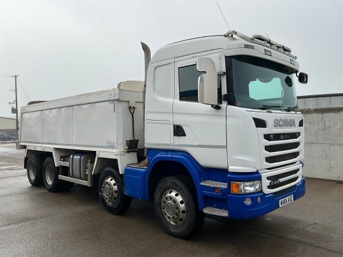 SCANIA G410 8X4 32 TON TIPPER