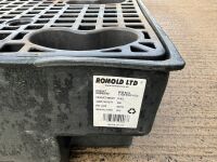 APPROX. 1220mm x 820mm x 330mm DRIP TRAY - 3