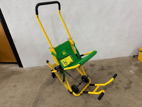 UNUSED SAFETY EVACUATION CHAIR