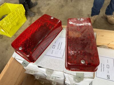 APPROX. 24No. UNUSED BATTERY POWER HOARDING LIGHTS