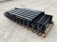 10No. UNUSED ROUND TOP METAL FENCING PANELS & 11No. POSTS - 5
