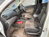 MITSUBISHI L200 2.4 DI-D DOUBLE CAB PICK UP - 11