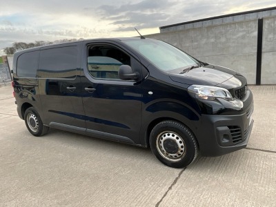 PEUGEOT EXPERT 1400 PROFESSIONAL STANDARD 2.0 BLUE HDI 145