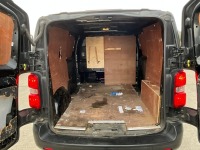 PEUGEOT EXPERT 1400 PROFESSIONAL STANDARD 2.0 BLUE HDI 145 - 17