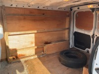 RENAULT TRAFIC SL28 BUSINESS+ SWB 2.0 BLUE DCI 130 - 11