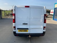 RENAULT TRAFIC SL28 BUSINESS+ SWB 2.0 BLUE DCI 130 - 13