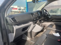 TOYOTA PROACE ICON 2.0 D 140PS MEDIUM VAN - 10