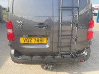 TOYOTA PROACE ICON 2.0 D 140PS MEDIUM VAN - 15