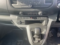 TOYOTA PROACE ICON 2.0 D 140PS MEDIUM VAN - 25