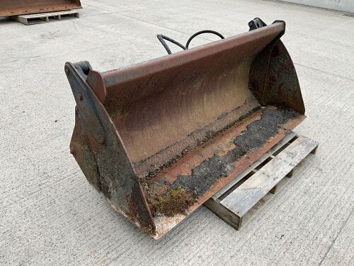 APPROX. 6ft 4 in 1 BUCKET&nbsp;