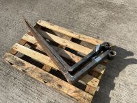 2No. FORKS TO SUIT JCB TELESCOPIC FORKLIFT