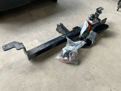 UNUSED TOW BAR & WIRING KIT TO SUIT&nbsp;VOLKSWAGEN CADDY