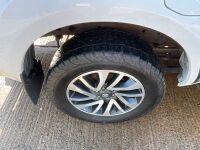 NISSAN NAVARA TEKNA 2.3 DCI AUTOMATIC DOUBLE CAB PICK UP&nbsp; - 16