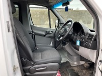 MERCEDES-BENZ SPRINTER 314 2.1 CDI 3.5T AUTOMATIC 12 SEATER MINIBUS - 24