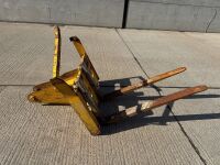 FORKS ATTACHMENT TO SUIT 8 TON EXCAVATOR - 3