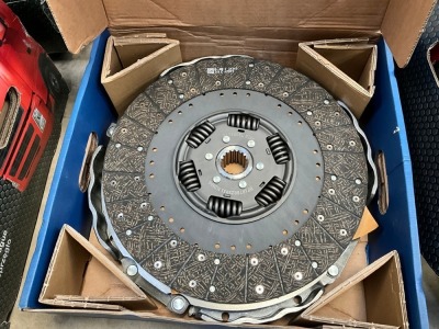 UNUSED HCK105 MERCEDES 395mm CLUTCH