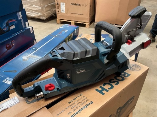 UNUSED BOSCH GCS 18V-230 18V CORDLESS CONCRETE SAW - UNIT ONLY